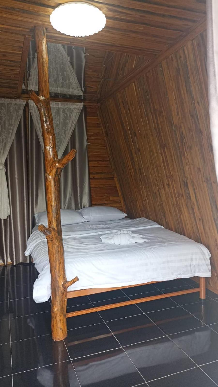Boat And House Resort Khaukho Kültér fotó